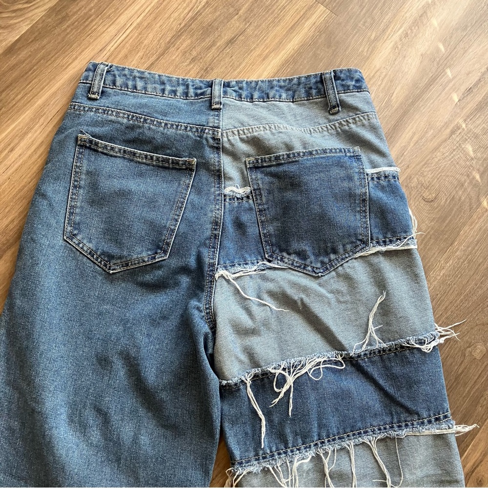NEW RARE DISTRESSED PATCH COLORBLOCK JEANS - Picture 11 of 15